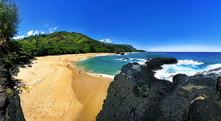 Lumahai Beach & River